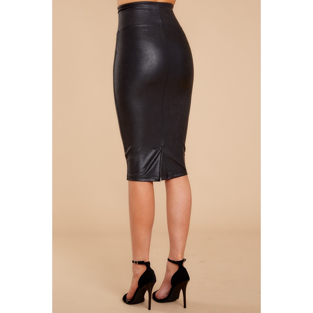 Spanx Faux Leather Pencil Skirt - Picture 4 of 6